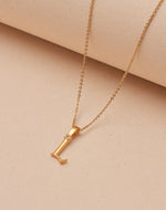 Collar de Letras Serif