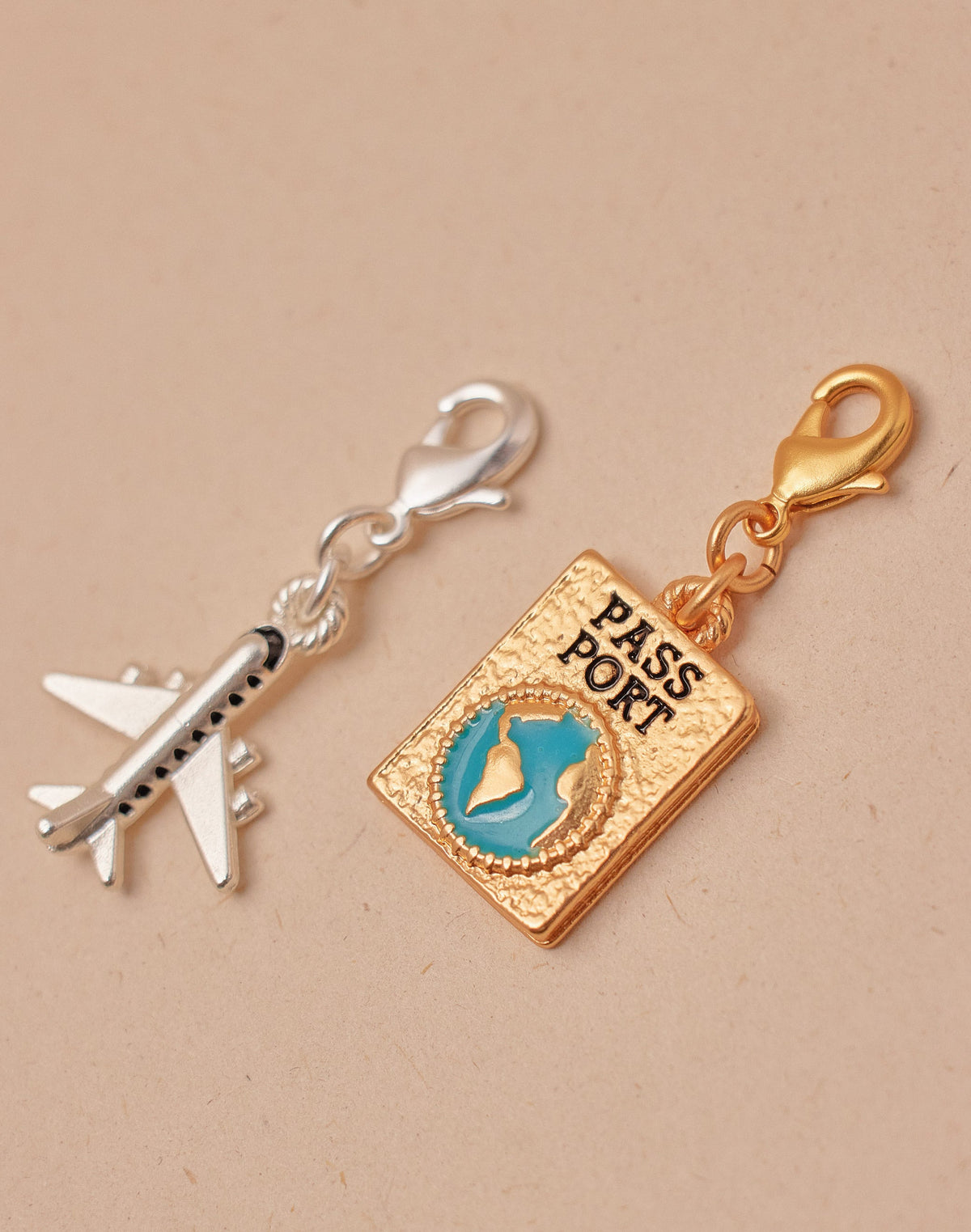 Mini Charm Passport