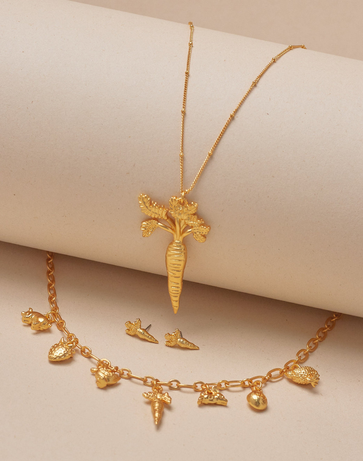 Set 2 Collares y Aretes Pradera